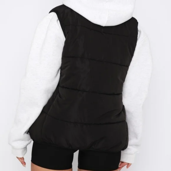 WHITE FOX Black Puffer Vest - Picture 3 of 8